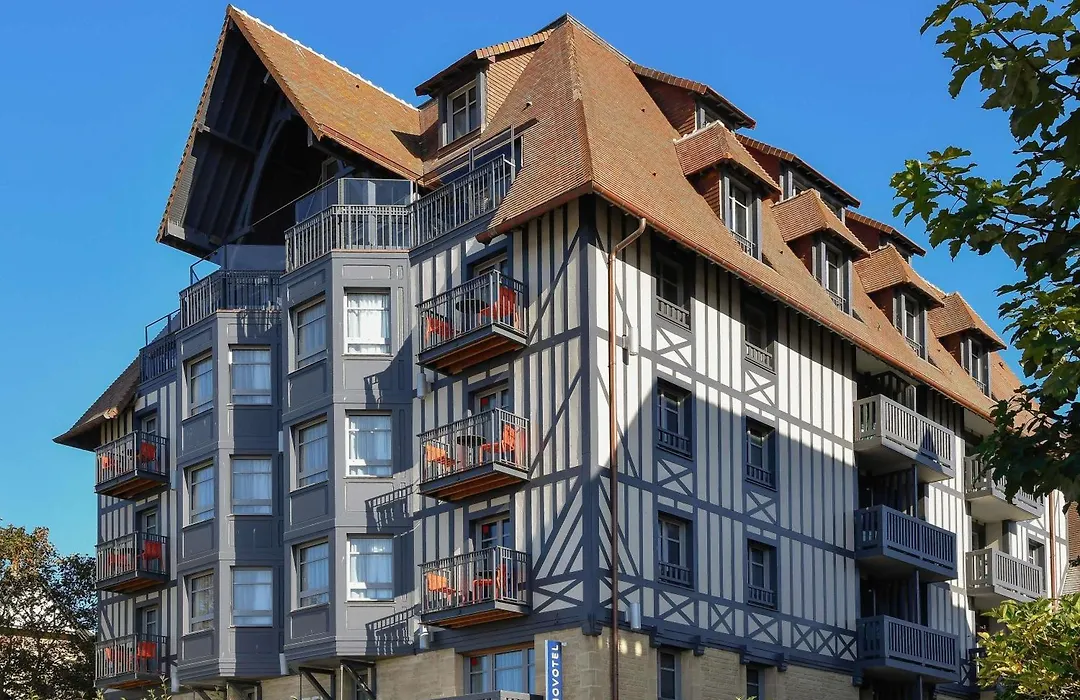 Novotel Deauville Plage-1